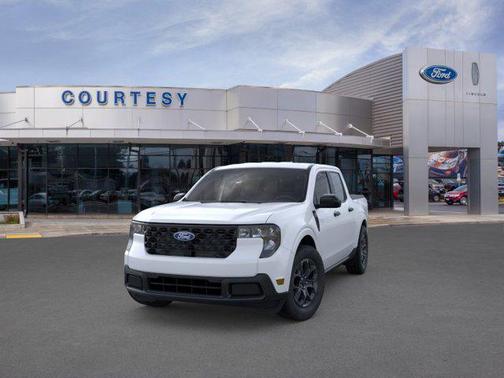 Oxford White 2026 Ford Maverick XLT