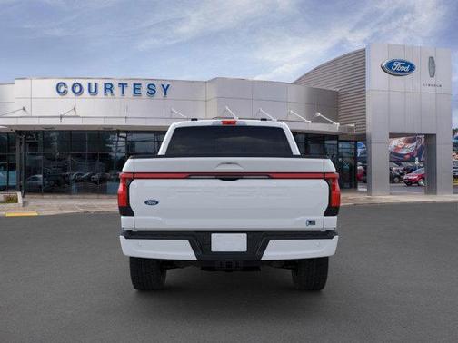 2025 Ford F-150 Lightning LARIAT