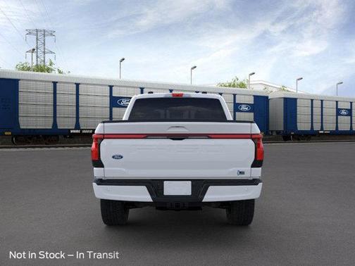 2025 Ford F-150 Lightning LARIAT