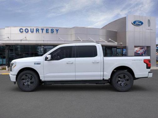 2025 Ford F-150 Lightning LARIAT