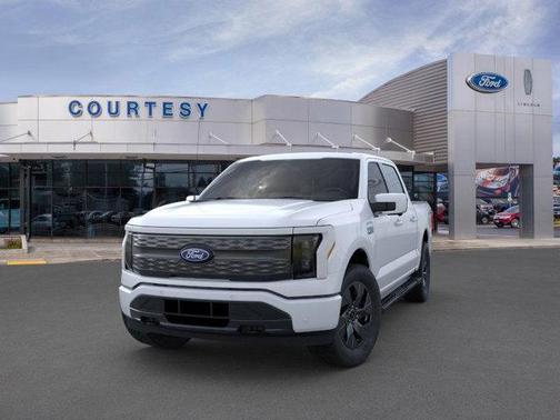 2025 Ford F-150 Lightning LARIAT