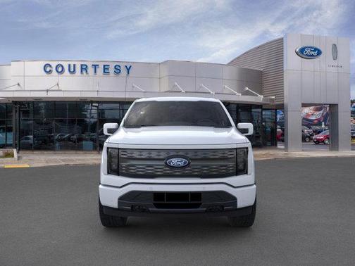 2025 Ford F-150 Lightning LARIAT