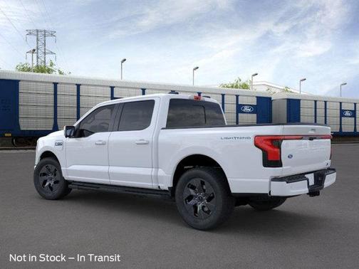 2025 Ford F-150 Lightning LARIAT