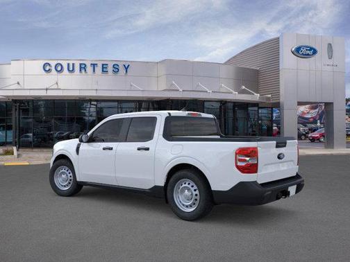 2025 Ford Maverick XL