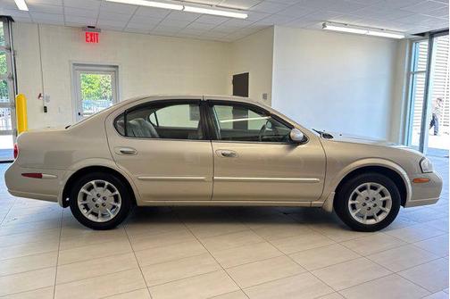 2001 Nissan Maxima GXE