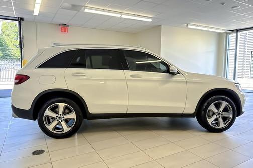 White 2019 Mercedes-Benz GLC 300 4MATIC