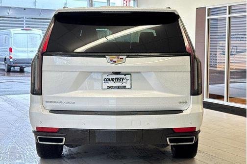 2021 Cadillac Escalade Premium Luxury