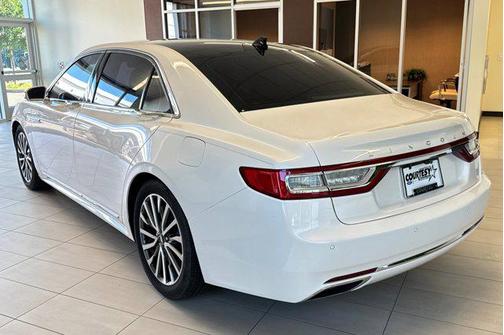 2018 Lincoln Continental Select