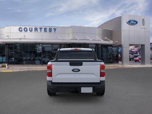 Space White Metallic 2026 Ford Maverick XLT