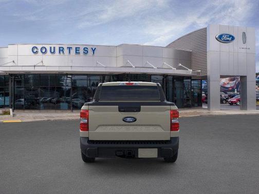 2025 Ford Maverick Lariat