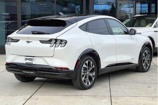 2022 Ford Mustang Mach-E Premium
