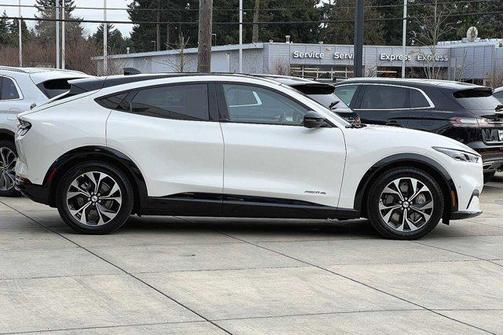 2022 Ford Mustang Mach-E Premium