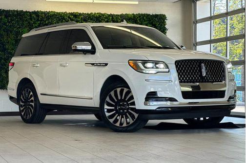 2023 Lincoln Navigator Black Label