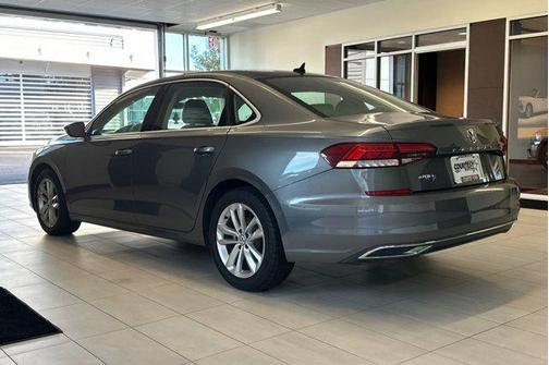 2020 Volkswagen Passat 2.0T SE