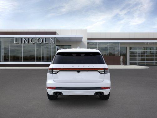 Pristine White Metallic Tri-Coat 2026 Lincoln Aviator Reserve AWD