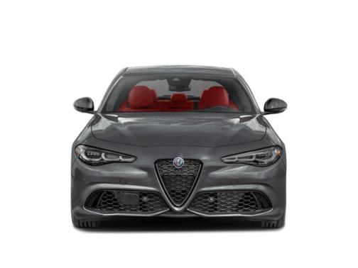 Moonlight Gray Metallic 2024 Alfa Romeo Giulia AWD