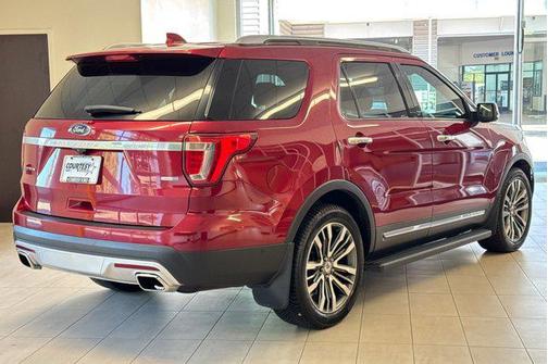2017 Ford Explorer Platinum