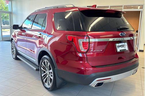 2017 Ford Explorer Platinum