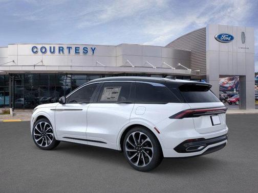 2026 Lincoln Nautilus Black Label