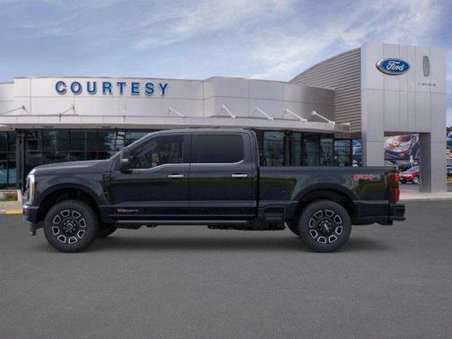 2025 Ford F-350 Platinum