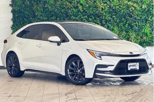 2025 Toyota Corolla XSE