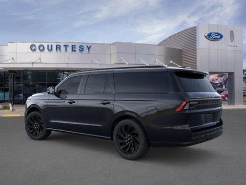 2025 Lincoln Navigator Reserve