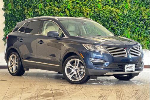 2015 Lincoln MKC Base