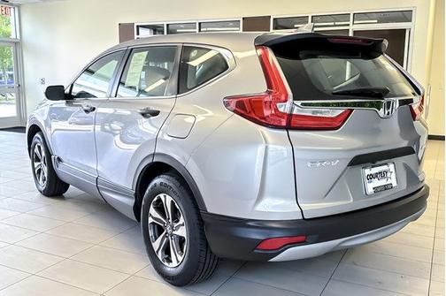 Lunar Silver Metallic 2018 Honda CR-V LX