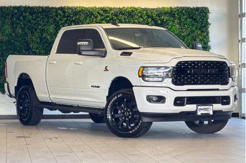 2024 RAM 3500 Big Horn Crew Cab 4x4 6'4' Box