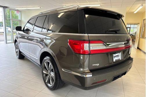 2019 Lincoln Navigator Black Label