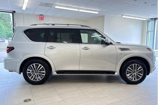 2022 Nissan Armada SL 4WD
