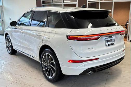 2023 Lincoln Corsair Grand Touring
