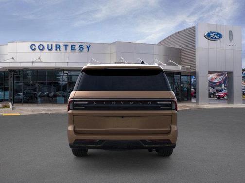 2025 Lincoln Navigator Black Label