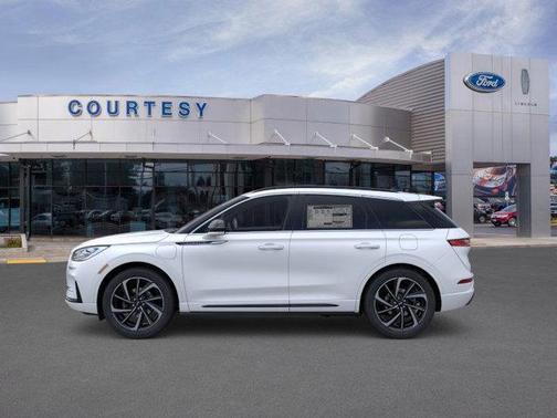 2025 Lincoln Corsair Grand Touring