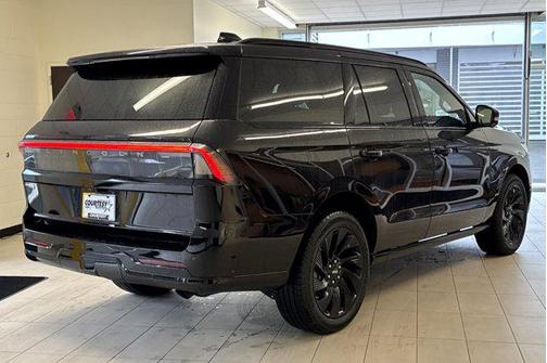 2025 Lincoln Navigator Reserve