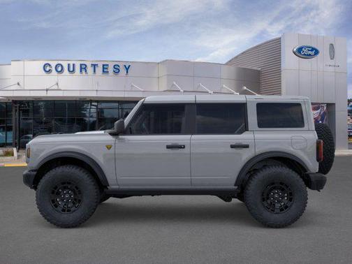 Avalanche Gray 2026 Ford Bronco Badlands