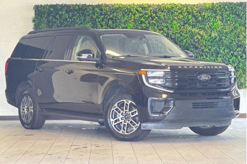 2025 Ford Expedition Max Active 4x4