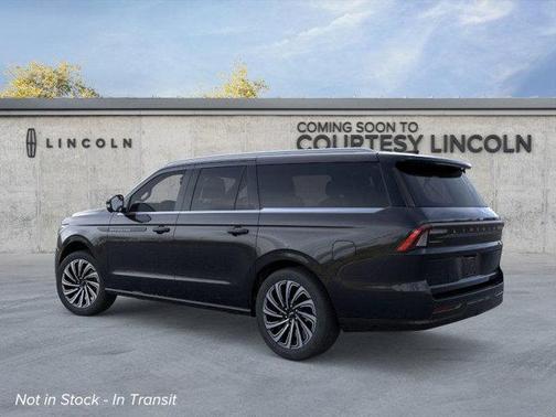 Infinite Black Metallic Clearcoat 2026 Lincoln Navigator Black Label