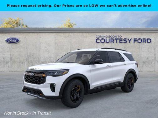 Star White Metallic Tri-Coat 2026 Ford Explorer Tremor