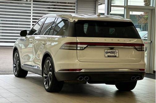 2022 Lincoln Aviator Reserve AWD