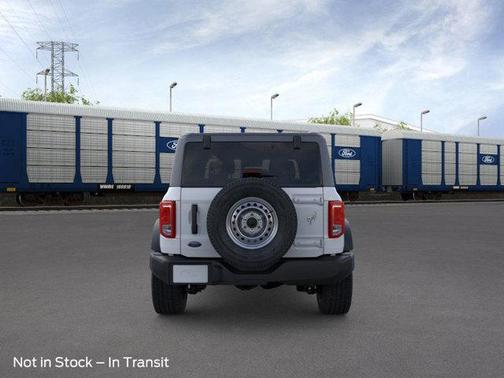 2025 Ford Bronco Base 2 Door 4x4