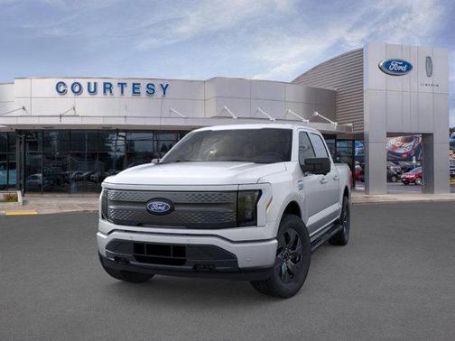 2025 Ford F-150 Lightning Flash