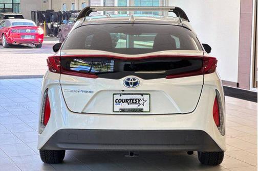 2022 Toyota Prius Prime LE
