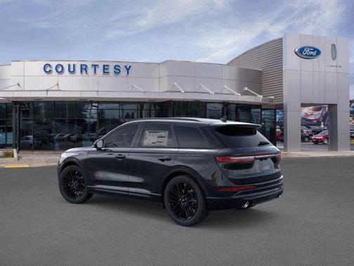 2025 Lincoln Corsair Reserve