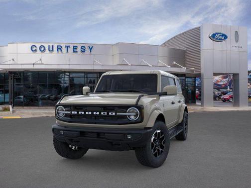 Desert Sand 2026 Ford Bronco Outer Banks
