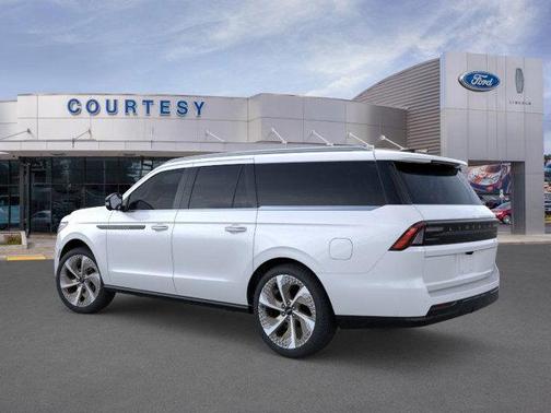 2025 Lincoln Navigator Black Label