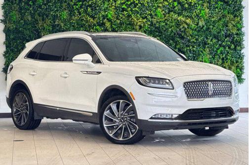 2022 Lincoln Nautilus Reserve