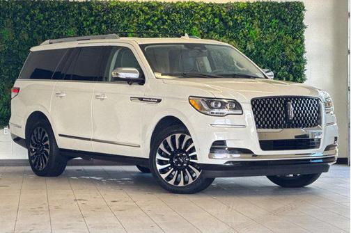 2023 Lincoln Navigator Black Label