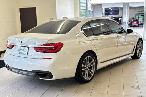 2017 BMW 740e xDrive iPerformance