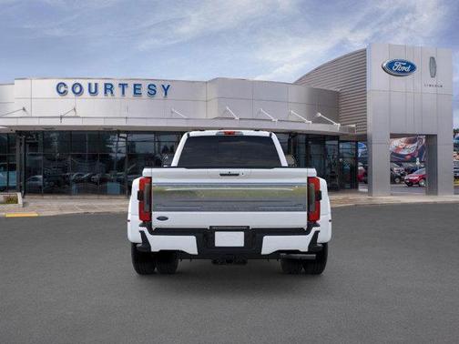 2026 Ford F-350 Platinum